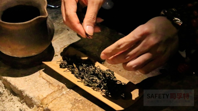 從“火塘烤茶”到“圍爐煮茶”，傳承中華茶文化 [精制鋼圍爐茶桌|炭火爐](圖2)